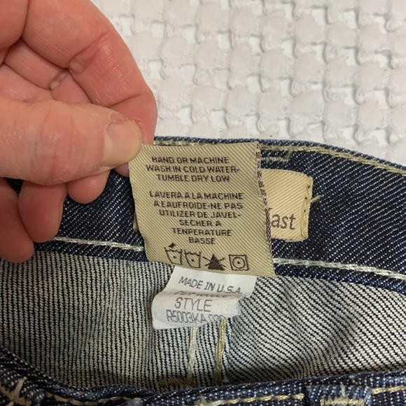 William Rast ~ Stella Bootcut ~ Size 28 Like New Jeans - Picture 11 of 12